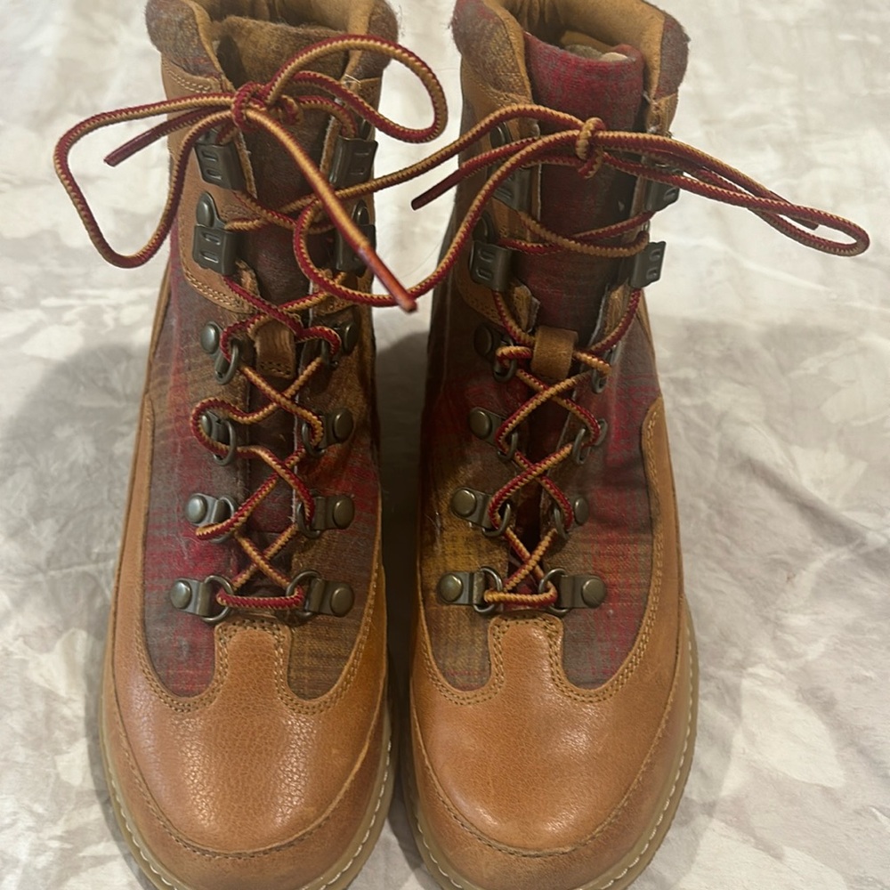 Timberland booties